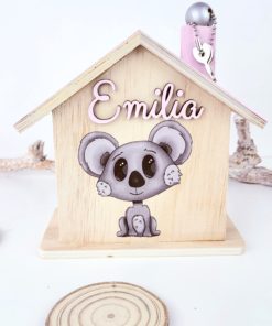 Haus Spardose aus Holz Personalisiert und handbemalt Koala