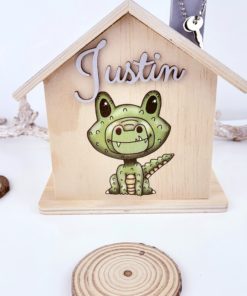 Spardose aus Holz handbemalt und personalisiert Krokodil